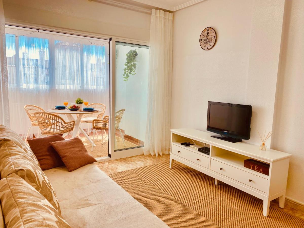 Casa Flania, Seaview, 2-Bedroom, 2-Bathroom Alicante Exterior photo
