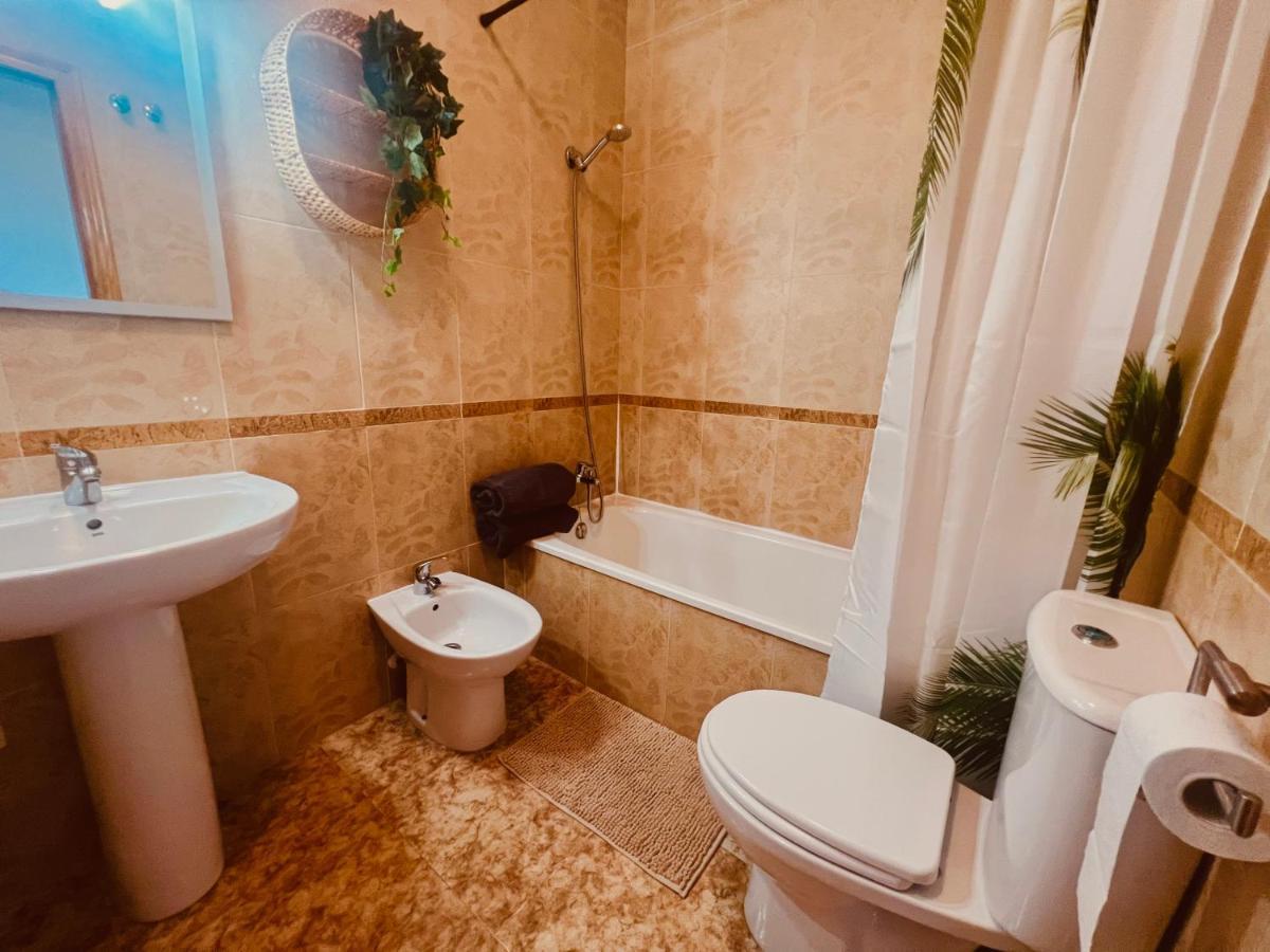 Casa Flania, Seaview, 2-Bedroom, 2-Bathroom Alicante Exterior photo
