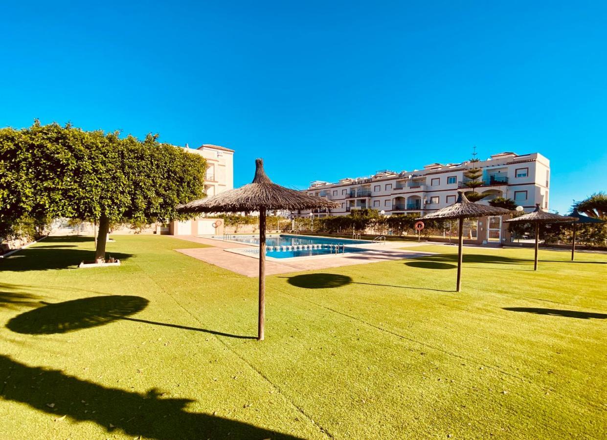 Casa Flania, Seaview, 2-Bedroom, 2-Bathroom Alicante Exterior photo